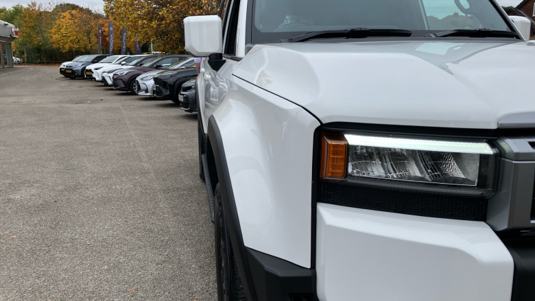 Toyota Land Cruiser Diesel 2.8D 205 Commercial Auto